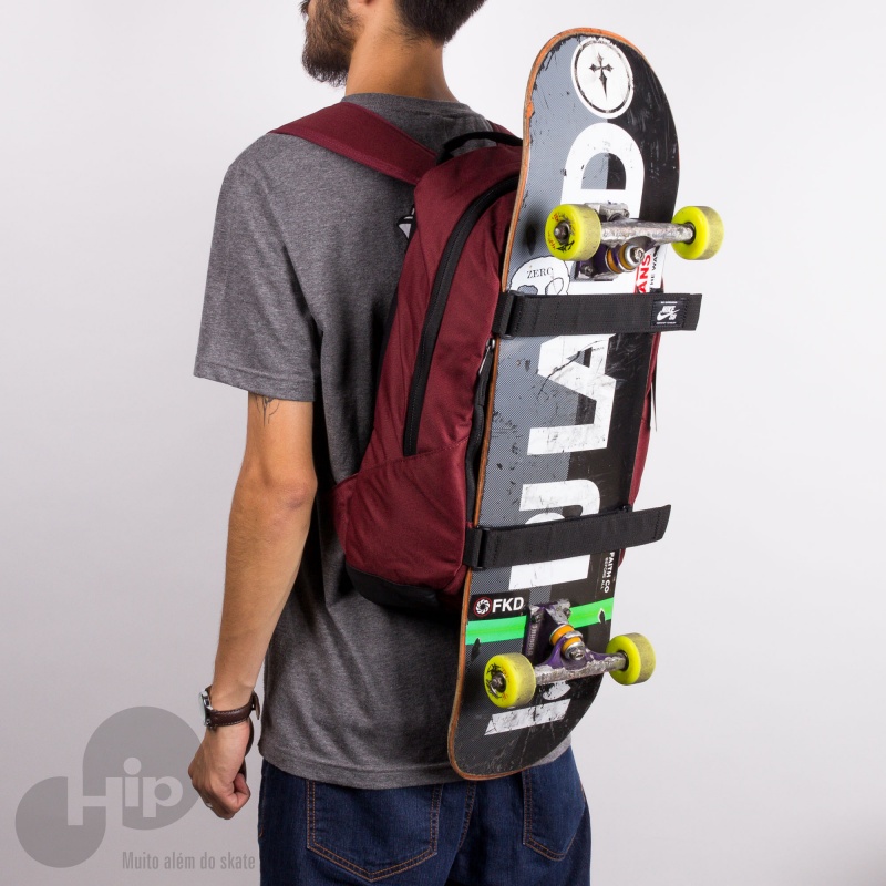 MOCHILA NIKE SB COURTHOUSE VERMELHA